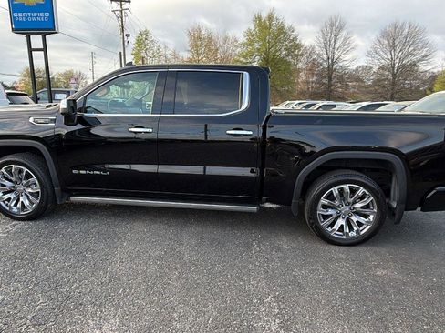 Used 2024 GMC Sierra 1500 Denali AWD/4WD image 8