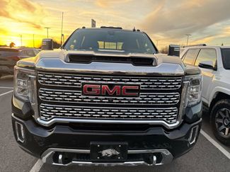 Used 2022 GMC Sierra 2500 Denali w/ Denali Ultimate Package video 2