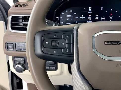 Used 2023 GMC Yukon Denali w/ Max Trailering Package AWD/4WD image 23
