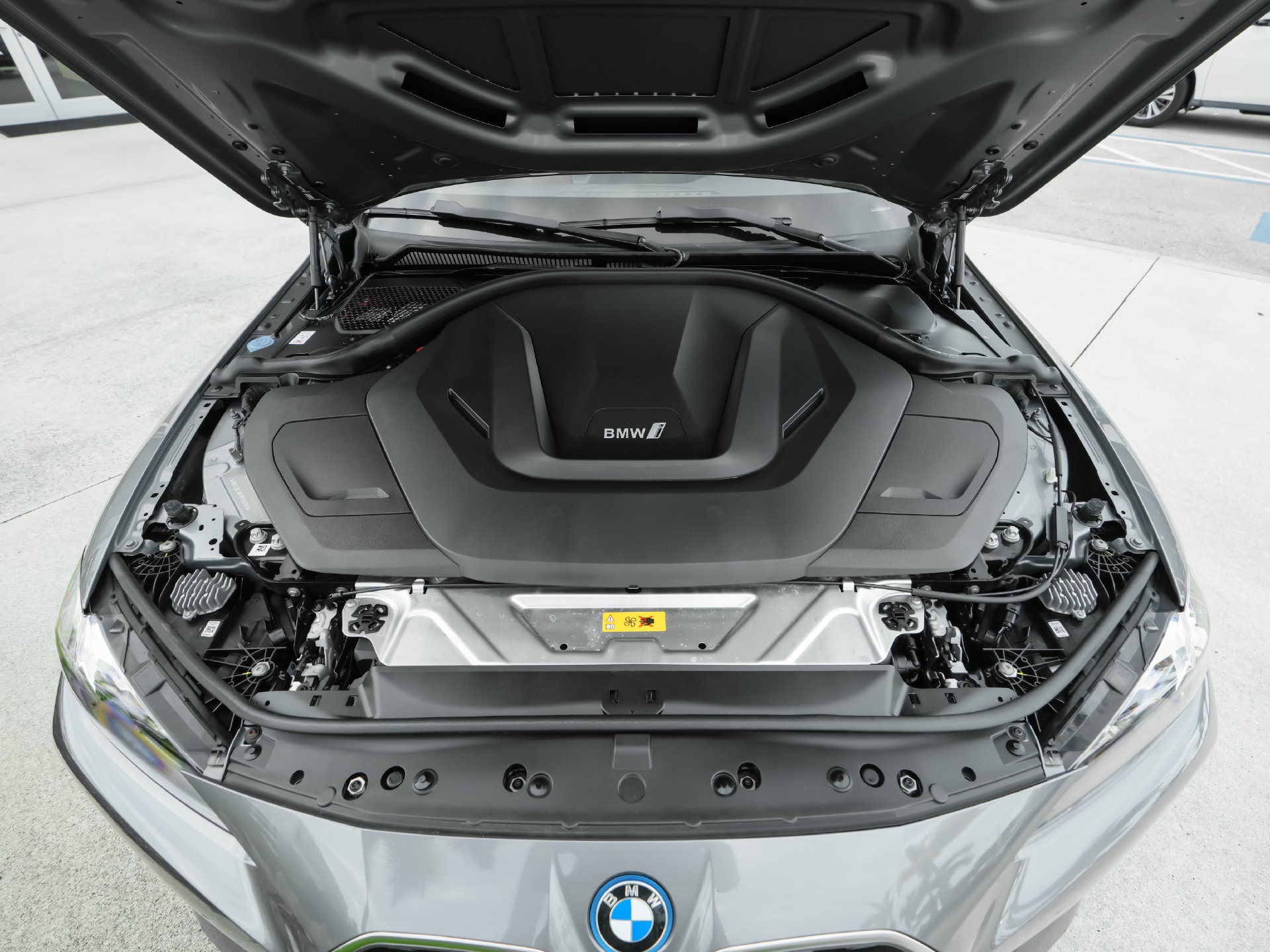 Used 2024 BMW i4 eDrive35 w/ Convenience Package RWD image 44