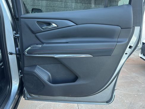 Used 2024 Chevrolet Traverse Z71 w/ LPO, Floor Liner Package image 19