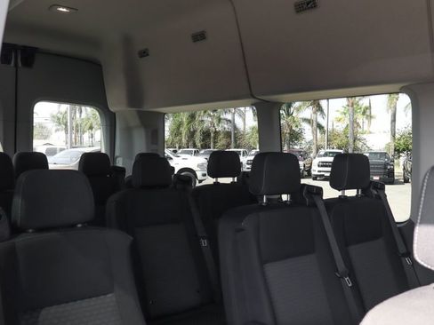 Used 2023 Ford Transit 350 XLT RWD image 13