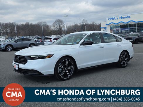 Used 2024 Honda Accord Sport image 1