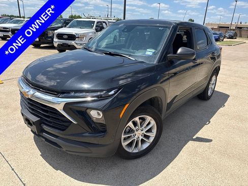 Used 2024 Chevrolet TrailBlazer LS w/ LS Convenience Package AWD/4WD image 1