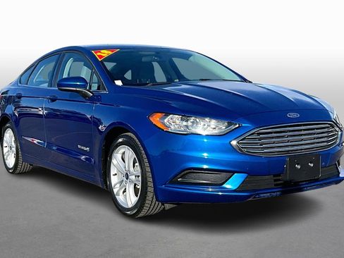Used 2018 Ford Fusion S image 10