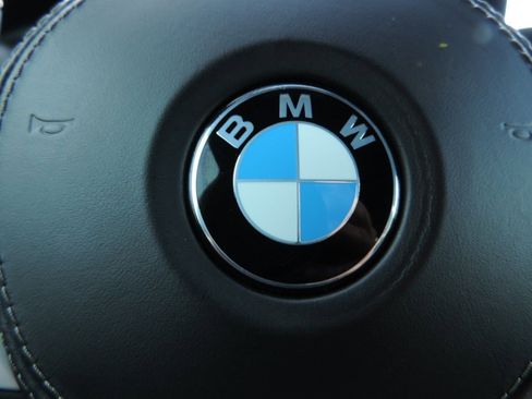 Used 2021 BMW X5 xDrive40i w/ M Sport Package AWD/4WD image 30