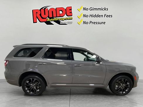 Used 2024 Dodge Durango SXT w/ SXT Blacktop Group AWD/4WD image 7