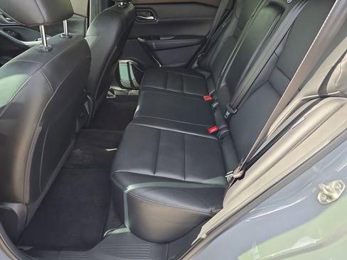 Certified 2023 Nissan Rogue SV w/ SV Premium B Package FWD image 17
