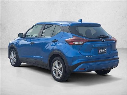Used 2021 Nissan Kicks S FWD image 7