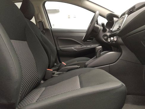 Used 2024 Nissan Versa S w/ Trunk Package FWD image 21