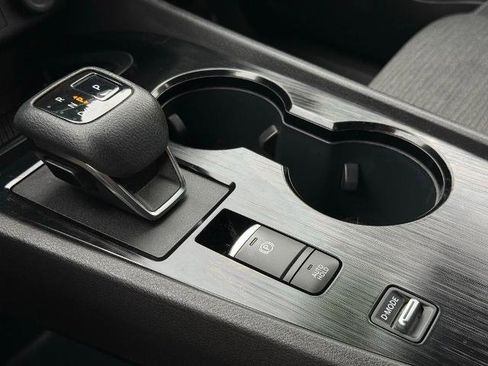 Certified 2023 Nissan Rogue SV image 27