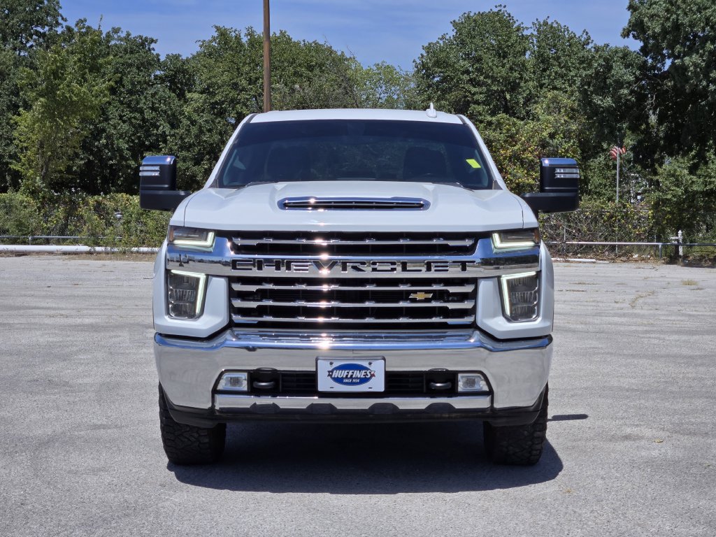 Used 2021 Chevrolet Silverado 2500 LTZ AWD/4WD image 2