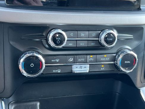 Used 2024 Ford F150 XLT w/ Mobile Office Package image 20