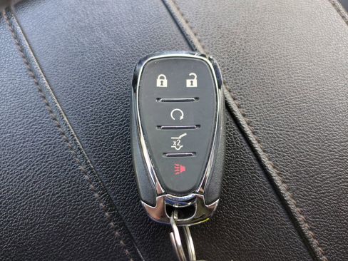 Certified 2023 Chevrolet Traverse High Country image 30