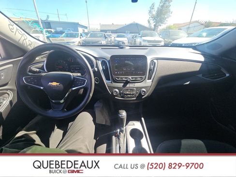 Used 2020 Chevrolet Malibu LS image 13