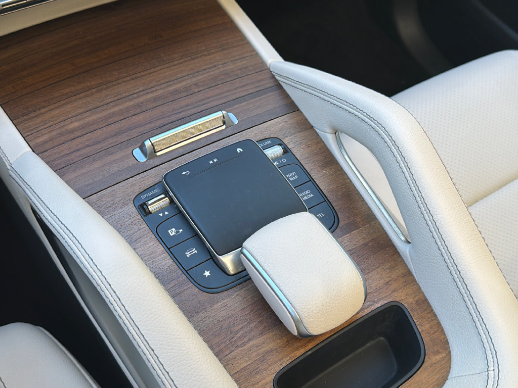 Used 2024 Mercedes-Benz GLE 450 4MATIC image 26