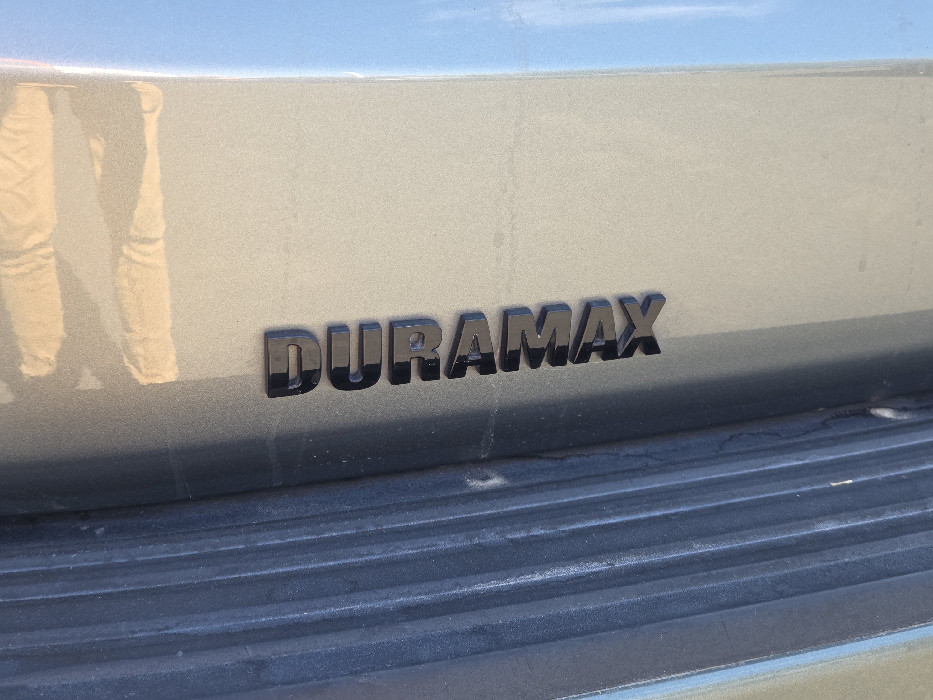 Used 2023 Chevrolet Suburban Premier AWD/4WD image 31