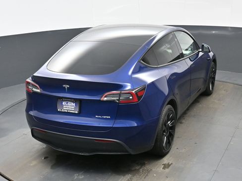 Used 2023 Tesla Model Y Long Range image 36