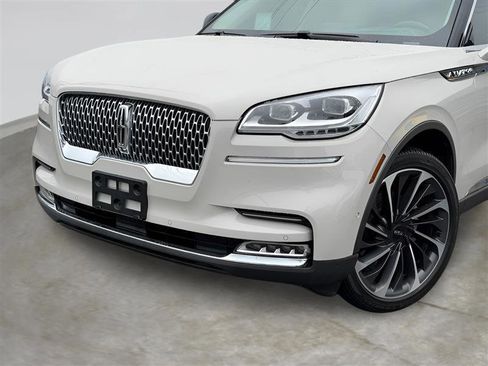 Used 2020 Lincoln Aviator Reserve w/ Equipment Group 202A AWD/4WD image 5