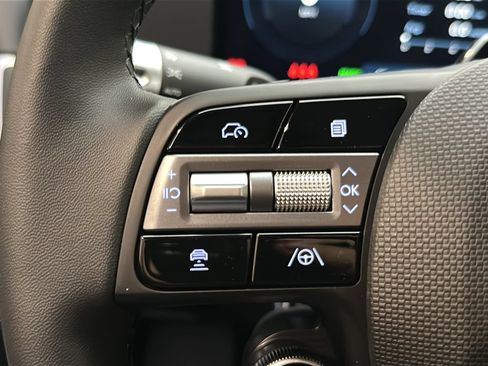 New 2026 Hyundai Ioniq 5 SE AWD/4WD image 22
