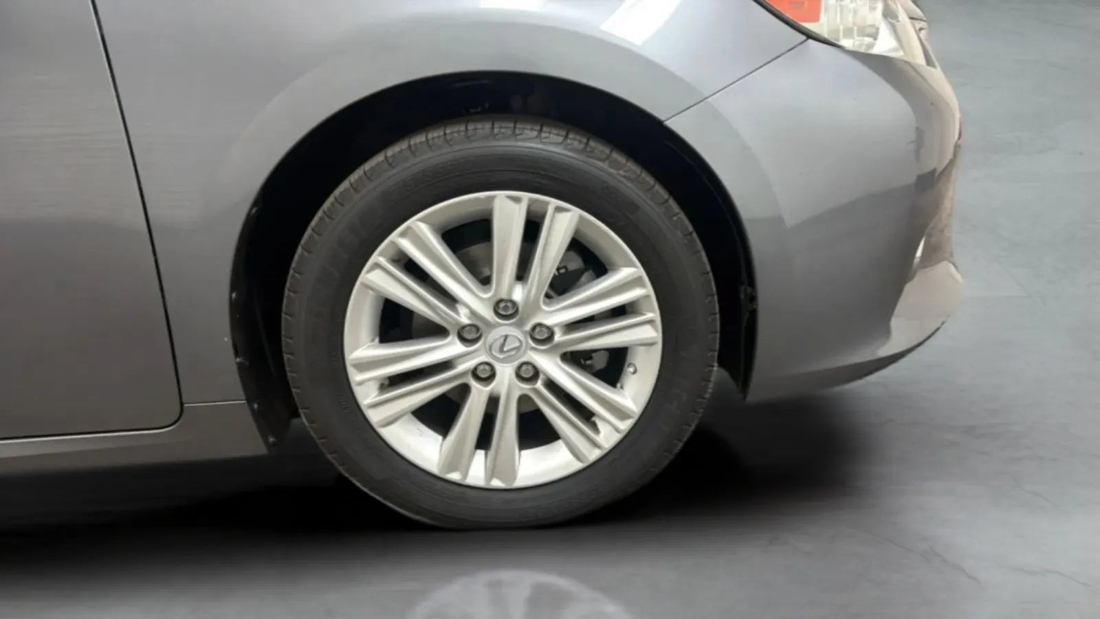 Used 2014 Lexus ES 350 w/ Premium Package FWD image 25