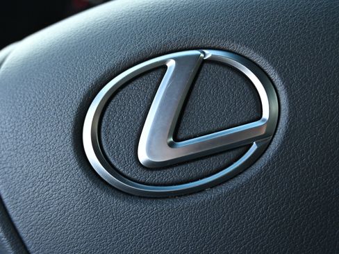 Used 2022 Lexus ES 350 F Sport w/ Accessory Package 2 FWD image 34