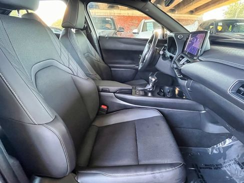 Used 2023 Lexus UX 250h AWD w/ Premium Package image 20
