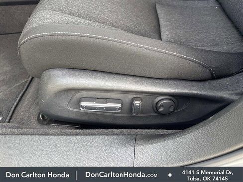 Used 2025 Honda Accord SE image 11