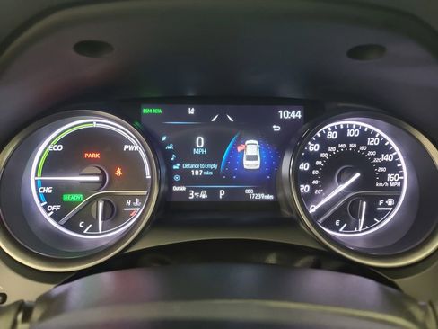 Used 2024 Toyota Camry XSE w/ Navigation Package image 28