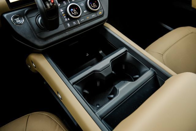 New 2026 Land Rover Defender 110 X-Dynamic SE AWD/4WD image 35