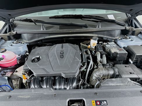 Used 2025 Kia Sportage LX FWD image 30