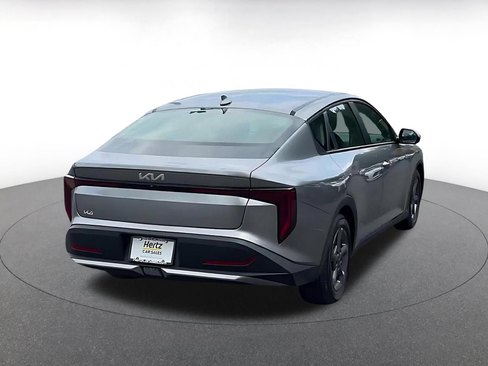Used 2025 Kia K4 FWD image 13