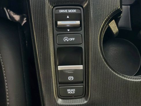 Used 2024 Honda Civic Sport image 25