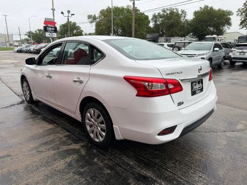 Used 2019 Nissan Sentra S FWD image 5