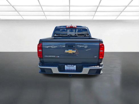 Used 2017 Chevrolet Colorado LT w/ Luxury Package, Chrome AWD/4WD image 4