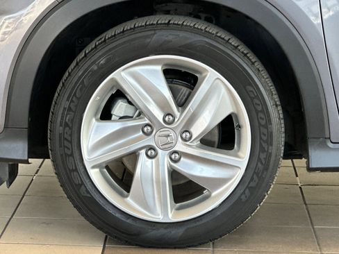 Used 2019 Honda HR-V EX image 26