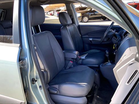 Used 2005 Hyundai Tucson GLS image 8