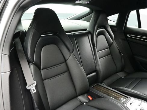Certified 2022 Porsche Panamera 4 AWD/4WD image 27