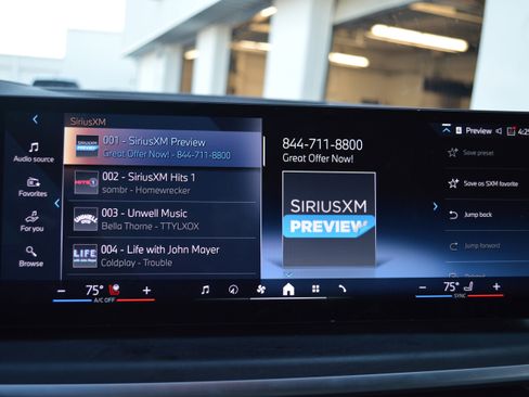 Certified 2025 BMW X5 sDrive40i w/ Premium Package image 19