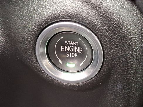 Certified 2022 GMC Sierra 1500 SLE w/ X31 Off-Road Package image 24