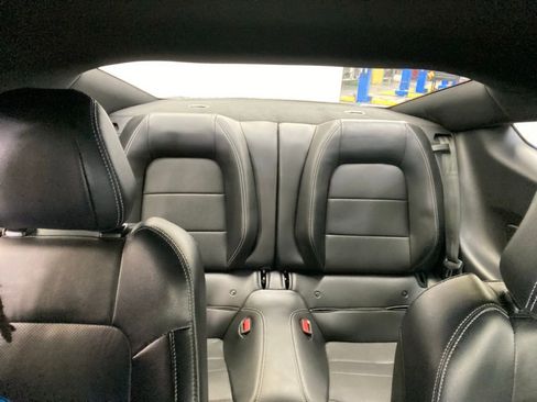 Used 2022 Ford Mustang GT Premium image 36