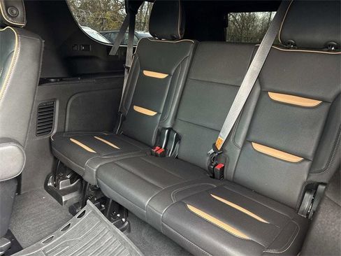 Used 2023 GMC Yukon XL AT4 w/ AT4 Premium Package image 20