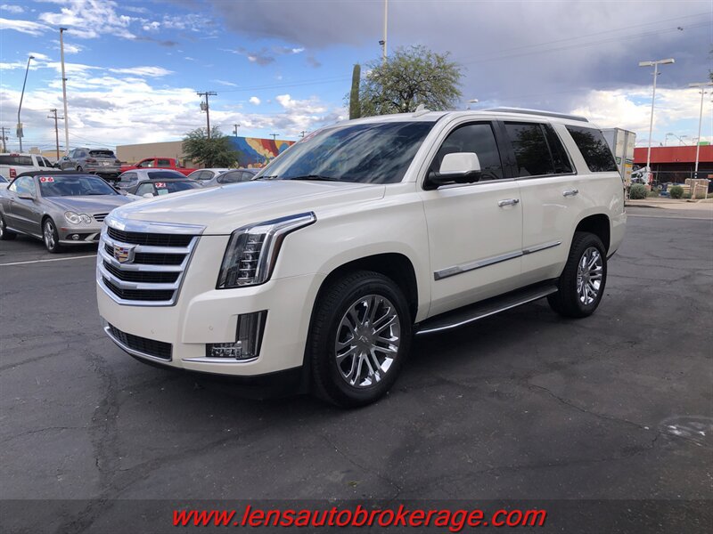 Used 2015 Cadillac Escalade 2WD image 4