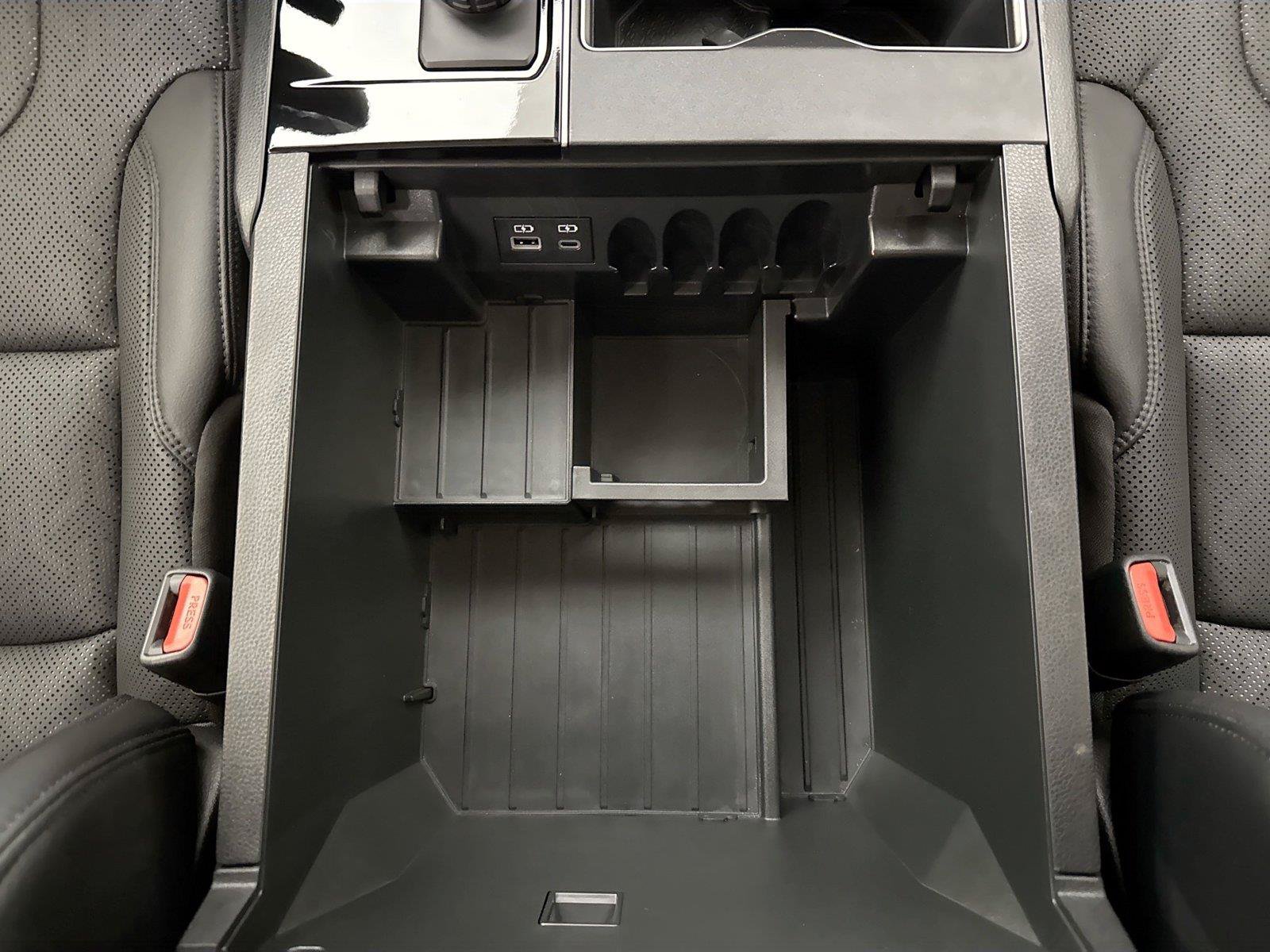 Used 2023 Toyota Tundra SR5 w/ SR5 Premium Package RWD image 35