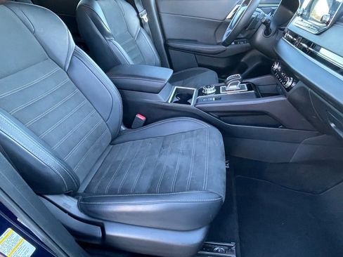 Used 2024 Mitsubishi Outlander Ralliart image 11