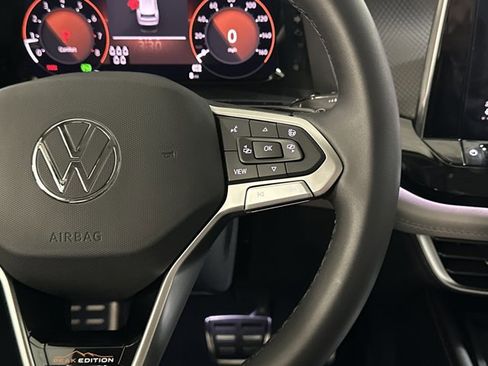 New 2026 Volkswagen Atlas Peak Edition image 31