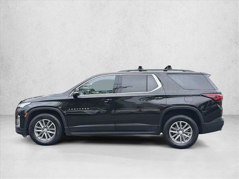 Used 2023 Chevrolet Traverse LT w/ LPO, 'HIT The Road' Package AWD/4WD image 8