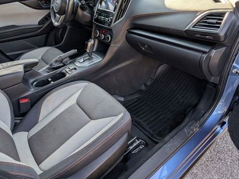 Used 2020 Subaru Crosstrek 2.0i Premium w/ Moonroof Package 1 AWD/4WD image 14