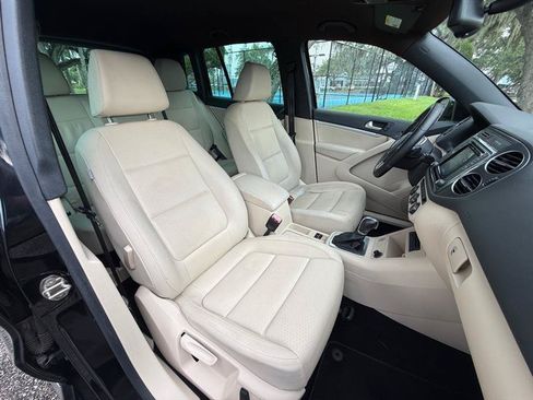 Used 2016 Volkswagen Tiguan R-Line FWD image 18