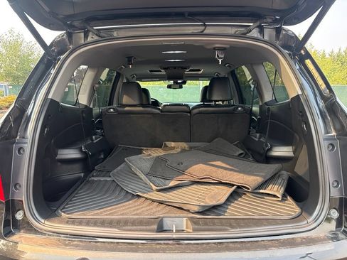 Used 2017 Honda Pilot Touring image 23